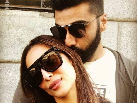 12 साल बड़ी Malaika Arora से रिश्ता कुबूलने पर बोले थे Arjun Kapoor, 'हम कुछ गलत नहीं कर रहे हैं' 12 साल बड़ी Malaika Arora से रिश्ता कुबूलने पर बोले थे Arjun Kapoor, 'हम कुछ गलत नहीं कर रहे हैं'