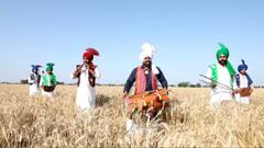 ਪੰਜਾਬੀ ਗਾਇਕ ਹਰਜੀਤ ਹਰਮਨ ਨੇ ਮਨਾਈ ਕਿਸਾਨਾਂ ਨਾਲ ਵਿਸਾਖੀ, ਤਸਵੀਰਾਂ 'ਚ ਦੇਖੋ ਰੌਣਕਾਂ