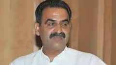 Muzaffarnagar : केंद्रीय मंत्री संजीव बालियान हुए कोरोना पॉजिटिव, पश्चिम बंगाल में कर रहे थे चुनाव प्रचार।