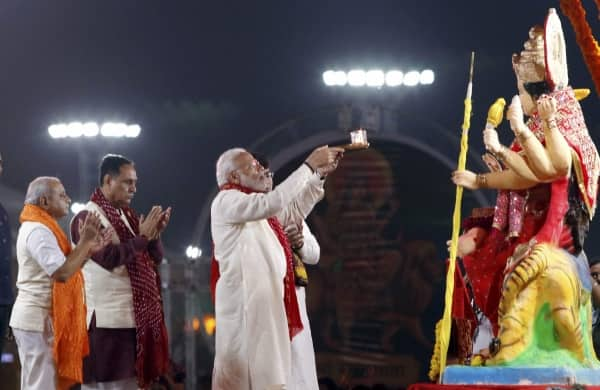 PM narendra Modi wishes people on Navratri, says jai mata di पीएम मोदी ने दी नवरात्रि की शुभकामनाएं, ट्विटर पर लिखा- जय माता दी