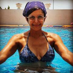 Happy Birthday Mandira Bedi: फिल्म इंडस्ट्री की ऑलराउंडर हैं मंदिरा बेदी, अब बन गई है फिटनेस आइकन