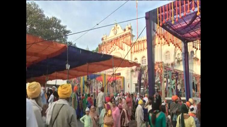 Highlights at Sri Anandpur Sahib on Khalsa Sajna Diwas ਖਾਲਸਾ ਸਾਜਨਾ ਦਿਵਸ 'ਤੇ ਸ਼੍ਰੀ ਅਨੰਦਪੁਰ ਸਾਹਿਬ ਵਿਖੇ ਰੌਣਕਾਂ