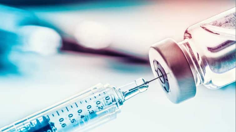 India Corona Vaccination Phase 3 Announced 1st May Pricing Everyone above 18 eligible Covid-19 Vaccine Corona Vaccination Phase 3: ১ মে থেকে ১৮ বছর বয়স হলেই করোনা ভ্যাকসিন