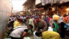 Dadar market मध्ये पुन्हा मोठी गर्दी; मुंबईकरांनो फुल मार्केटमध्ये गर्दी करुन कोरोना का वाढवत आहात?