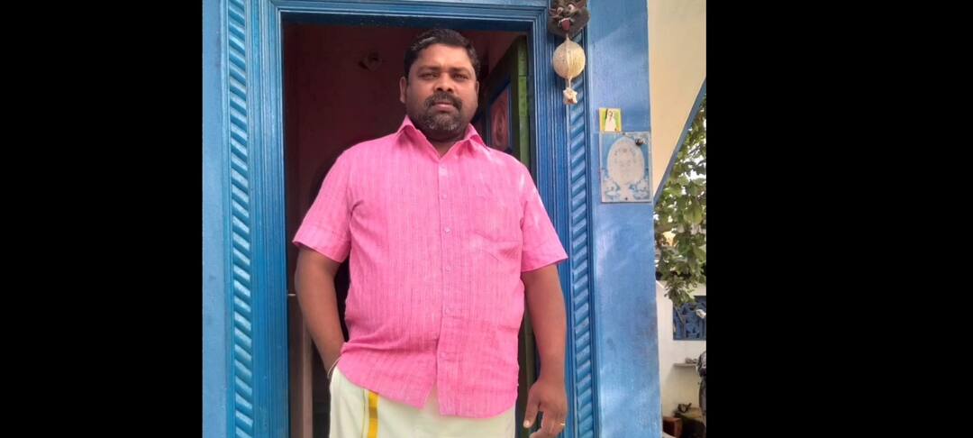 வழக்கறிஞர் படுகொலை: உடலை வாங்க மறுத்து மறியல் Lawyer Assassination: Stir refusing to buy body வழக்கறிஞர் படுகொலை: உடலை வாங்க மறுத்து மறியல்