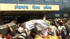 Maharashtra में lockdown की आशंका के बीच लगातार बढ़ रही है स्टेशन पर भीड़