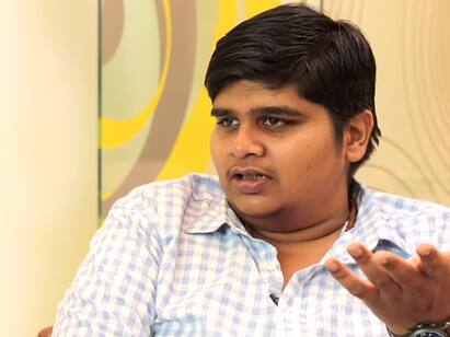 Director karthik subbaraj tweet about karnan movie ’உண்மை வலி நிறைந்தது’ - கர்ணனைப் பற்றி பேசிய கார்த்திக் சுப்புராஜ்..