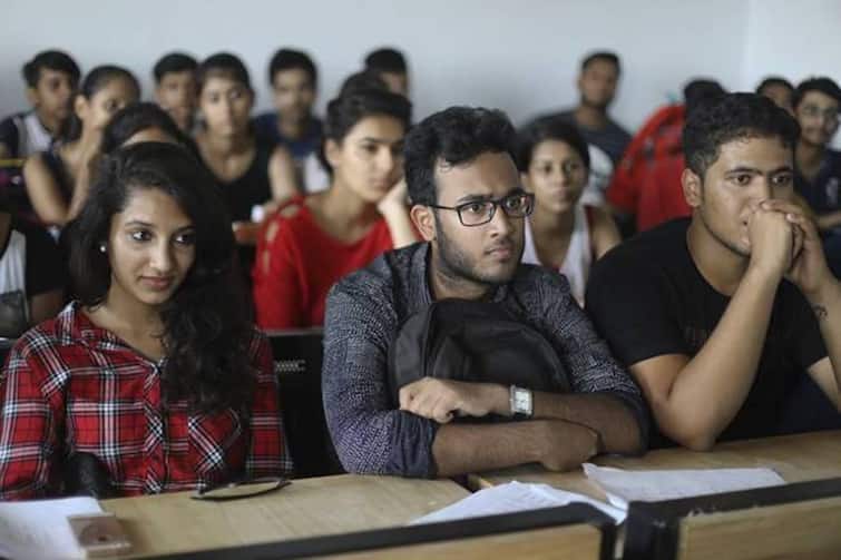 Now take admission in engineering course after 10th, private institutes are offering 6 years BTech course अब 10वीं के बाद लें इंजीनियरिंग कोर्स में एडमिशन, प्राइवेट इंस्टीट्यूट्स ऑफर कर रहे हैं 6 साल का BTech कोर्स