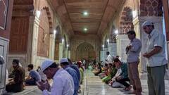 Ramadan 2021: করোনাকালেই বিশ্ব জুড়ে পালিত হল রমজান