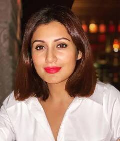 In Pics | अभिनेत्री Rimi Sen ने का सोडलं बॉलिवूड? 'हे' आहे त्यामागचं कारण