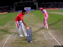 RR vs DC: मैच से पहले चर्चा में आया 'बटलर-अश्विन' का 'मांकड़' विवाद, जाफर ने लगान फिल्म के पोस्टर संग किया मजेदार ट्वीट