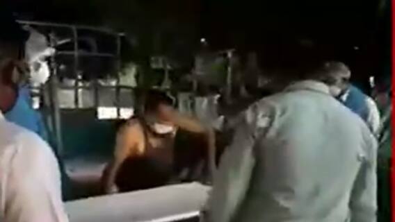 Vadodara: શહેરના એક પરિવારે શા માટે દર્દીને ટેમ્પામાં લઈ જવાની પડી ફરજ?,જુઓ વીડિયો