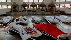 ગુજરાતના આ શહેરમાં અંતિમસંસ્કાર માટે વેઇટિંગ રૂમમાં આઠ આઠ મૃતદેહોનો ખડકલો, જુઓ વીડિયો