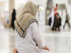 Pilibhit News: स्टेडियम में हॉकी कोच के नमाज पढ़ने पर हिंदू संगठनों ने किया विरोध, मामला थाने पहुंचा