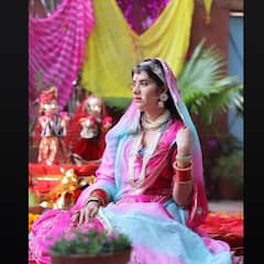 Photos: चारू असोपा ने खूबसूरत अंदाज में की गणगौर पूजा, खूब पसंद आ रहा है ये राजस्थानी लुक