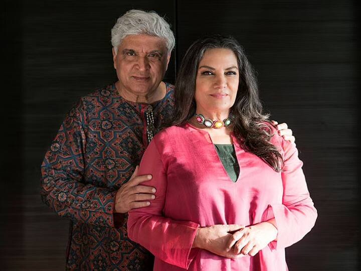 आपको बता दें कि शबाना की मां इस बात के सख्त खिलाफ थीं कि उनकी बेटी एक शादीशुदा मर्द से शादी करे. हालांकि, साल 1978 में जावेद अख्तर ने अपनी पहली बीवी हनी इर्रानी को तलाक दे दिया था, जिसके बाद साल 1984 में जावेद अख्तर और शबाना ने शादी कर ली थी.