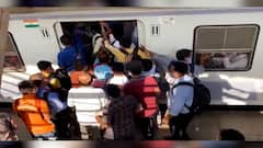 Maharashtra Curfew : संचारबंदीचं उल्लंघन करत सर्वसामान्यांचा लोकल प्रवास सुरु, नालासोपाऱ्यात गर्दी