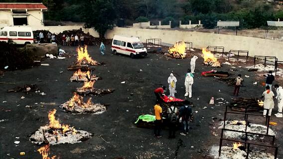 कोरोना मृतकों के साथ देश के हेल्थ सिस्टम का भी हो रहा दाह संस्कार | मास्टर स्ट्रोक | 16 April 2021