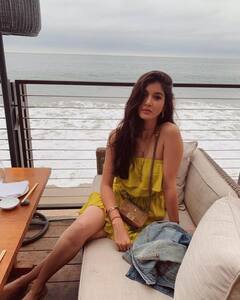 शॉवर लेने के बाद 3 घंटे क्या करती हैं Shanaya Kapoor? Photo शेयर करते हुए बताया अपना बाथरूम सीक्रेट