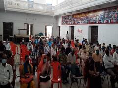 UP: चुनाव प्रशिक्षण में लगे 27 कर्मचारियों की कोरोना रिपोर्ट आई पॉजिटिव, मचा हड़कंप