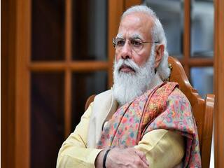 சமூகத்திற்காக குரல் கொடுத்தவர் விவேக் - பிரதமர் மோடி புகழாரம்
