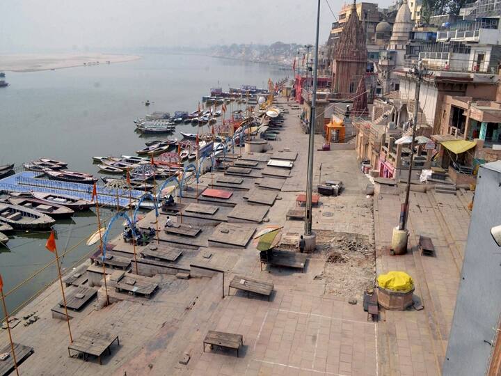 Varanasi: A deserted view of Ganga ghat during weekend lockdown imposed in wake of rising Covid-19 cases across the country, Saturday, April 17, 2021. (PTI Photo)