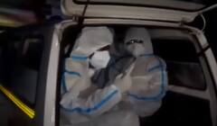 PPE ਕਿੱਟ ਪਹਿਨ Corona ਮਰੀਜ਼ਾਂ ਨੇ ਪਾਈ ਵੋਟ