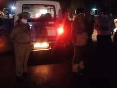 फतेहपुर: वीकेंड लॉकडाउन पर पुलिस की सख्ती, सड़कों पर रही मुस्तैद, नियमों का पालन करने की अपील