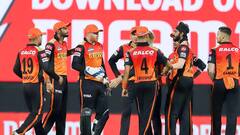 Photos: મુંબઇ સામેની મેચમાં સ્ટેડિયમમાં દેખાઇ હૈદરાબાદની નવી મિસ્ટ્રી ગર્લ, એક્સપ્રેશનના દિવાના થયા ફેન્સ