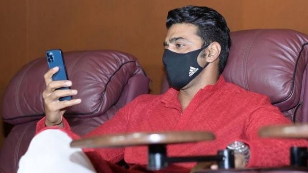 Actor Dev reaction on Golondaaj teaser and said everyone to stay safe for Coronavirus Dev on corona situation: এই দেশে একমাত্র নেতা-নেত্রীরাই নিয়ম ভাঙতে বা তৈরি করতে পারেন: দেব