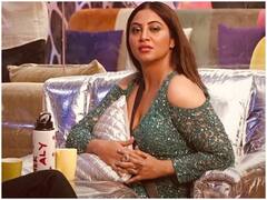 कोविड-19 के बढ़ते मामलों के देख Arshi Khan  को हुई किसानो की चिंता, कहा- मैं उनके लिए दुआ कर रही हूं