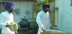 ਮਹਾਂਮਾਰੀ ਦੌਰਾਨ ਲੰਗਰ ਵਰਤਾ ਰਹੇ 'ਖ਼ੁਦਾ ਦੇ ਬੰਦੇ'