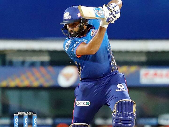 IPL 2021: rohit sharma gets another record under his belt, becomes most six hitting indian batsman in ipl IPL 2021: रोहित शर्मा के नाम एक और कीर्तिमान दर्ज, आईपीएल में सबसे ज्यादा छक्के लगाने वाले भारतीय बने