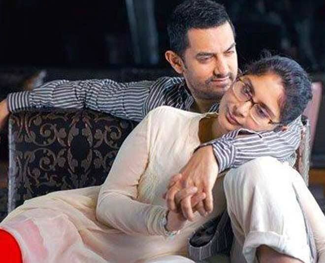 एक इंटरव्यू में आमिर ने किरण के साथ प्रेम कहानी का जिक्र करते हुए कहा था कि दोनों के बीच पहली नजर का प्यार जैसी कोई बात नहीं थी. किरण लगान की असिस्टेंट डायरेक्टर थीं और एक काम के सिलसिले में उन्होंने कॉल किया. इस दौरान आमिर और किरण के बीच तकरीबन आधा घंटे बात हुई, बस यहीं से आमिर किरण से इंप्रेस हो गए.