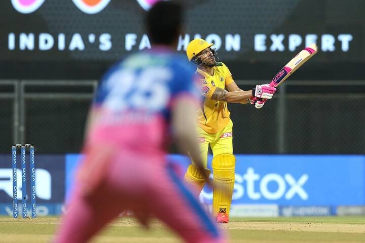 Chennai Super Kings clash with Rajasthan Royals at Wankhede