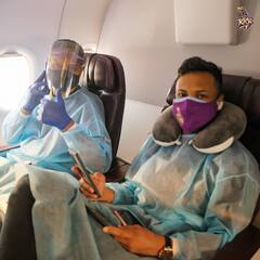 IPL Covid19 Protocol: করোনা আতঙ্কে বিমানেও পিপিই কিট পরতে হল কেকেআর-পঞ্জাব ক্রিকেটারদের