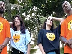 Natasa Stankovic-Hardik Pandya ने अपने भाई-भाभी को कराया जमकर डांस, देखें मजेदार Video