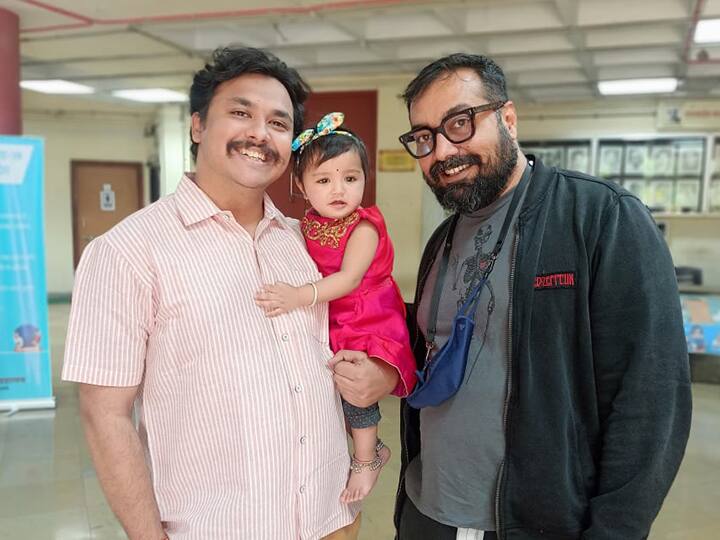 या IFFLA फेस्टिवलनंतर प्रसिद्ध चित्रपट दिग्दर्शक अनुराग कश्यप स्वतः अक्षय इंडीकरची मुलाखत घेऊन त्याचा आतापर्यंचा प्रवास उलगडणार आहे.