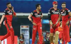 આઇપીએલમાં કયા બૉલરે વિકેટ લેતા સ્ટેડિયમમાં બેઠેલી તેની પત્ની અચાનક ધ્રૂસકે ને ધ્રૂસકે પડી પડી, જાણો કેમ