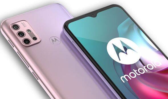 Golden opportunity to buy Motorola smartphone with 5000mAh battery for just Rs 649, hurry up 5000mAh ਦੀ ਬੈਟਰੀ ਵਾਲੇ Motorola ਦੇ ਸਮਾਰਟਫ਼ੋਨ ਨੂੰ ਸਿਰਫ਼ 649 ਰੁਪਏ ’ਚ ਖ਼ਰੀਦਣ ਦਾ ਸੁਨਹਿਰੀ ਮੌਕਾ, ਛੇਤੀ ਕਰੋ