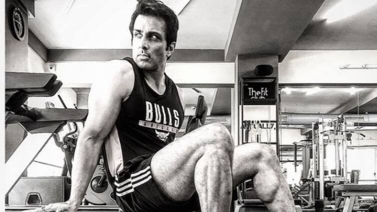 Have failed in bed, Remdesivir arrangement, and also in our health care system, tweeted by Sonu Sood Sonu Sood on Twitter: 'আমরা হেরে গিয়েছি, আর আমাদের স্বাস্থ্যব্যবস্থাও', ট্যুইট সোনু সুদের
