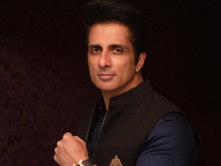 Sonu Sood: Every Needy Should Get Covid Vaccine For Free Sonu Sood: Every Needy Should Get Covid Vaccine For Free