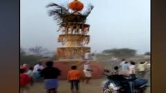 कर्नाटक के आत्मलिंगेश्वर रथ त्योहार में भारी भीड़, सोशल डिस्टैंसिंग भूले लोग । हरियाणा के बनभौरी देवी मंदिर में दिखी लापरवाही