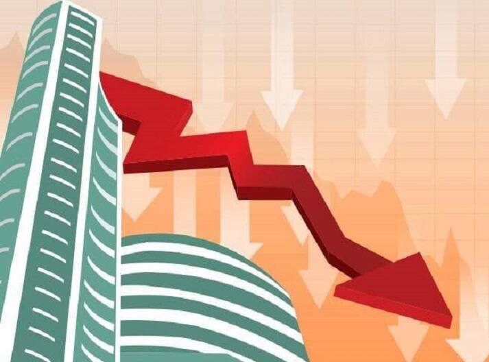 Sensex top 10 companies market cap reduced drastically सेंसेक्स की टॉप 10 में से नौ कंपनियों का मार्केट कैपिटलाइजेशन 2.62 लाख करोड़ रुपये घटा