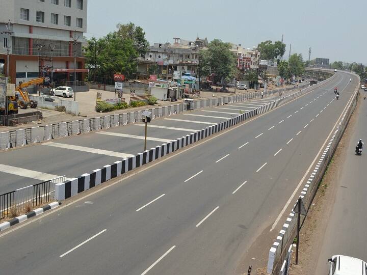 Rajasthan Lockdown: राजस्थान में 15 दिन तक लॉकडाउन जैसी पाबंदियां, जानिए क्या खुला है कहां है बंदी Corona Virus Crisis: Strict lockdown imposed in Rajasthan till from April 19 to May 3 Rajasthan Lockdown: राजस्थान में 15 दिन तक लॉकडाउन जैसी पाबंदियां, जानिए क्या खुला है कहां है बंदी