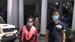 Delhi couple misbehaves with police when questioned for not wearing mask
