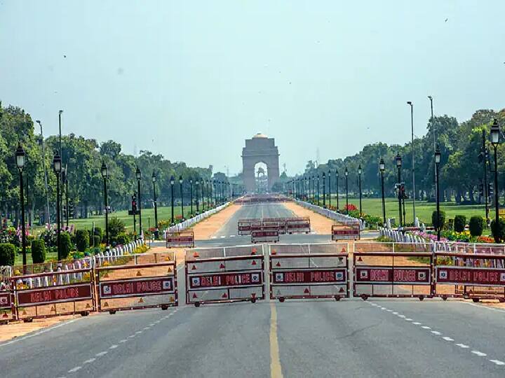 Delhi Curfew Tonight Till Next Monday Delhi Coronavirus Lockdown Restrictions Guidelines Delhi Curfew News | कोरोनाच्या वाढत्या प्रादुर्भावामुळं दिल्लीत आठवड्याभराचा कडक लॉकडाऊन