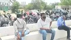 Ahmedabad:કોરોનાકાળમાં શહેરની RTO કચેરીની બહાર જોવા મળ્યા ભયજનક દ્રશ્યો,જુઓ વીડિયો