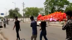 Corona हुआ बेकाबू, Uttar Pradesh में Lockdown पर घमासान | Samvidhan Ki Shapath