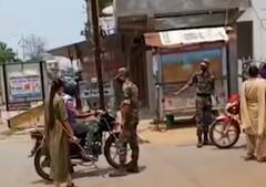 આ IPS યુવતી 5 મહિનાનો ગર્ભ પેટમાં હોવા છતાં નકસલગ્રસ્ત વિસ્તારમાં ફરજ પર હાજર, રસ્તા પર ફરીને લોકોને સમજાવે છે...